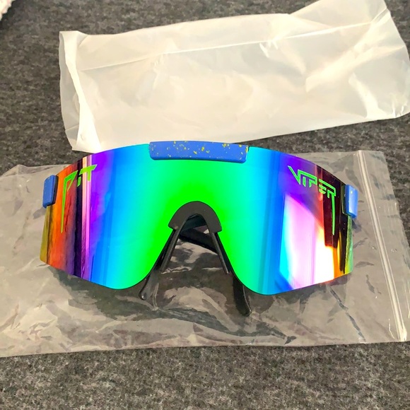 Affordable Fashion Finds Accessories - Pitt vipers 2021